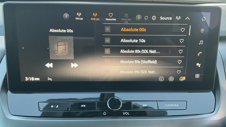 Nissan Qashqai 1.3 DiG-T MH N-Connecta 5dr Petrol Hatchback